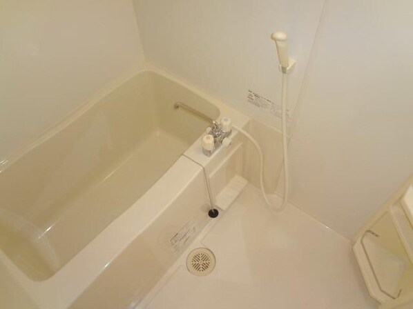 グランドソレーユA棟の物件内観写真